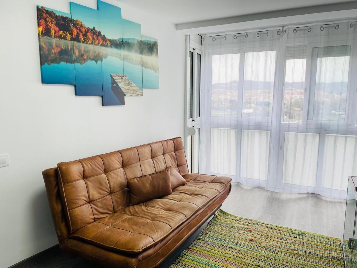 סנט אדריה דה בסוס Barca 5 New Beach Apartment מראה חיצוני תמונה