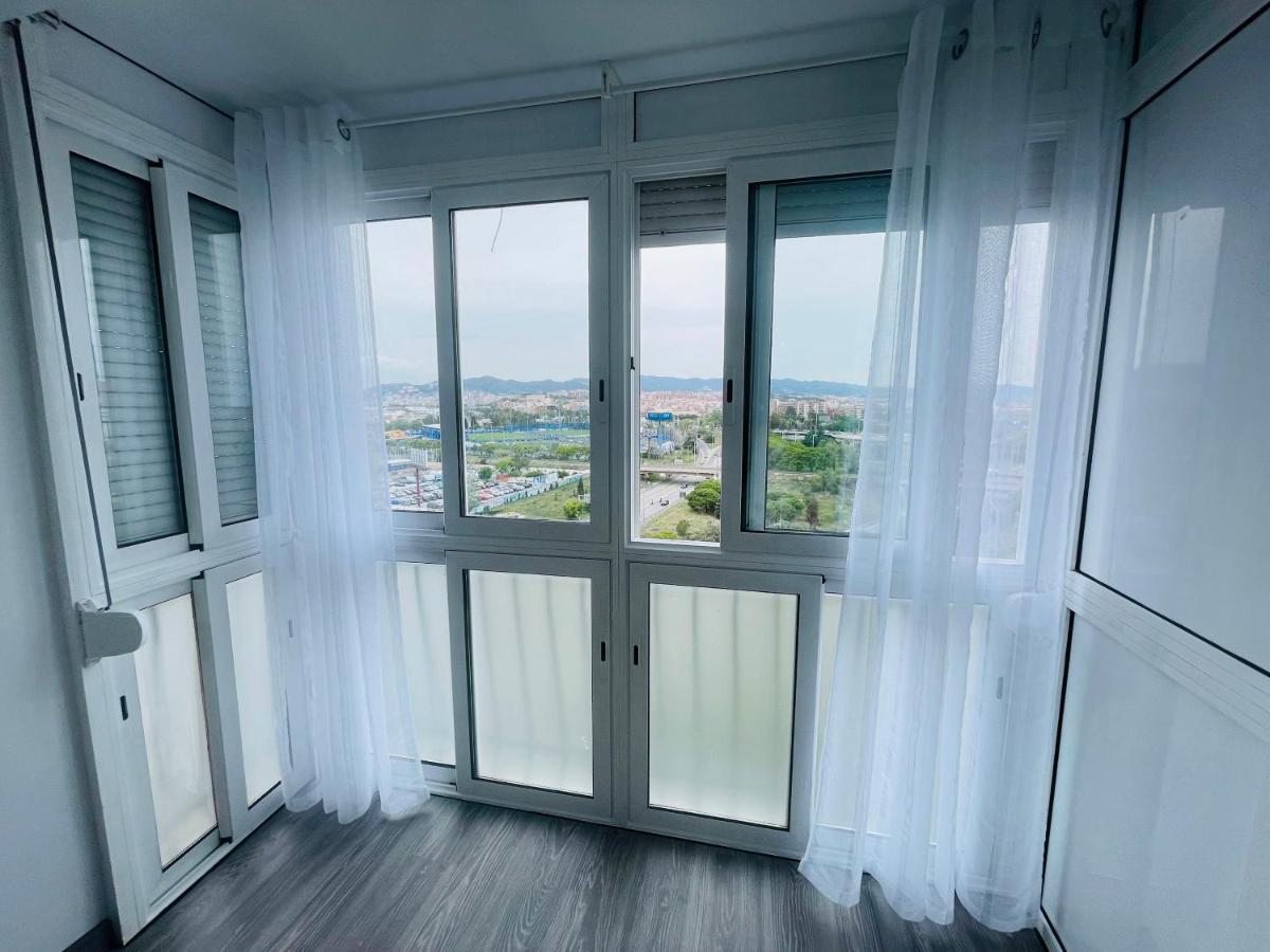 סנט אדריה דה בסוס Barca 5 New Beach Apartment מראה חיצוני תמונה